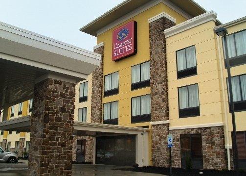 Comfort Suites Lancaster Amish Country