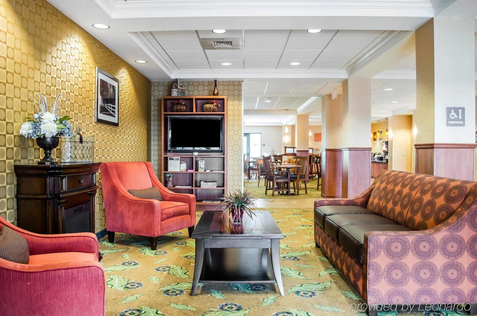 Comfort Suites Lancaster Amish Country Smoketown (Lancaster County)